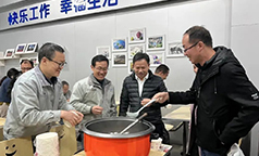 长虹模塑：闭环下的深夜食堂，热气腾腾