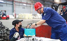 长虹华意“夏送清凉”进一线 情系职工沁人心
